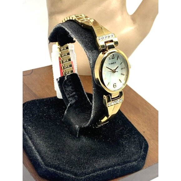 Timex Women's Watch TW2U70000 Quartz Mother of Pearl Gold Expansion Band… - Picture 13 of 13